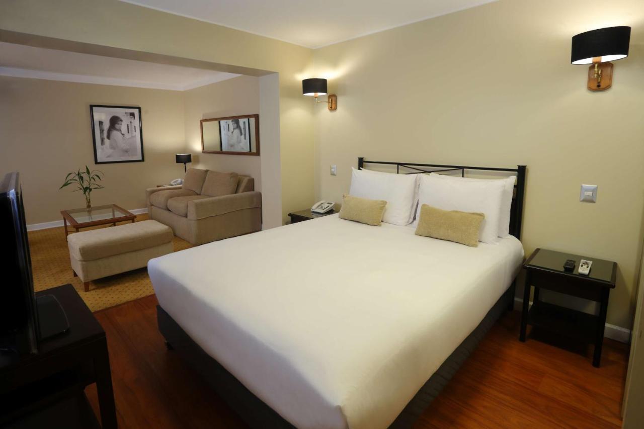Radisson Hotel Plaza Del Bosque Ліма Екстер'єр фото